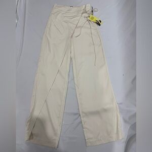 Future Collective x Jenee Naylor Cream Wide Leg Wrap Pants NWT XXS